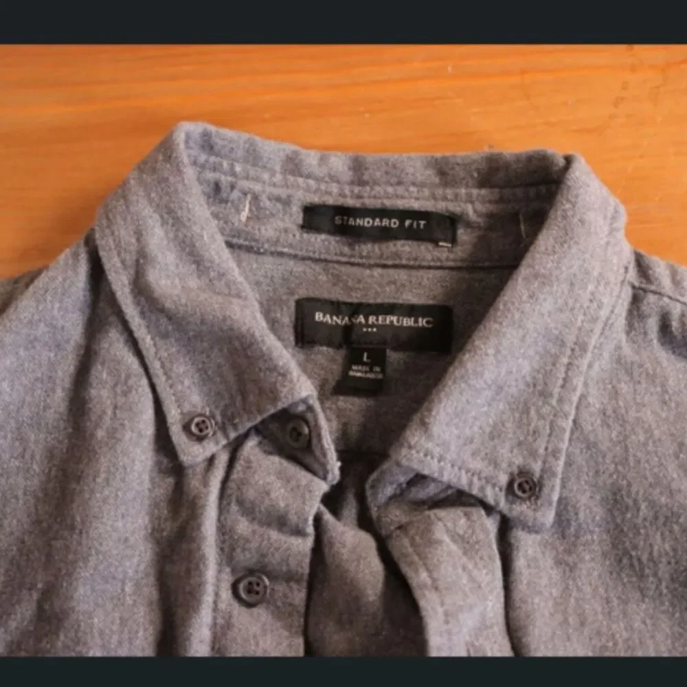 Banana Republic Gray Mens Button Down Shirt Size Large Cotton Long Sleeve